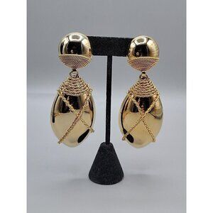 Runway Style Dangling Clip On Earrings Polished Gold Tone Rope Design
